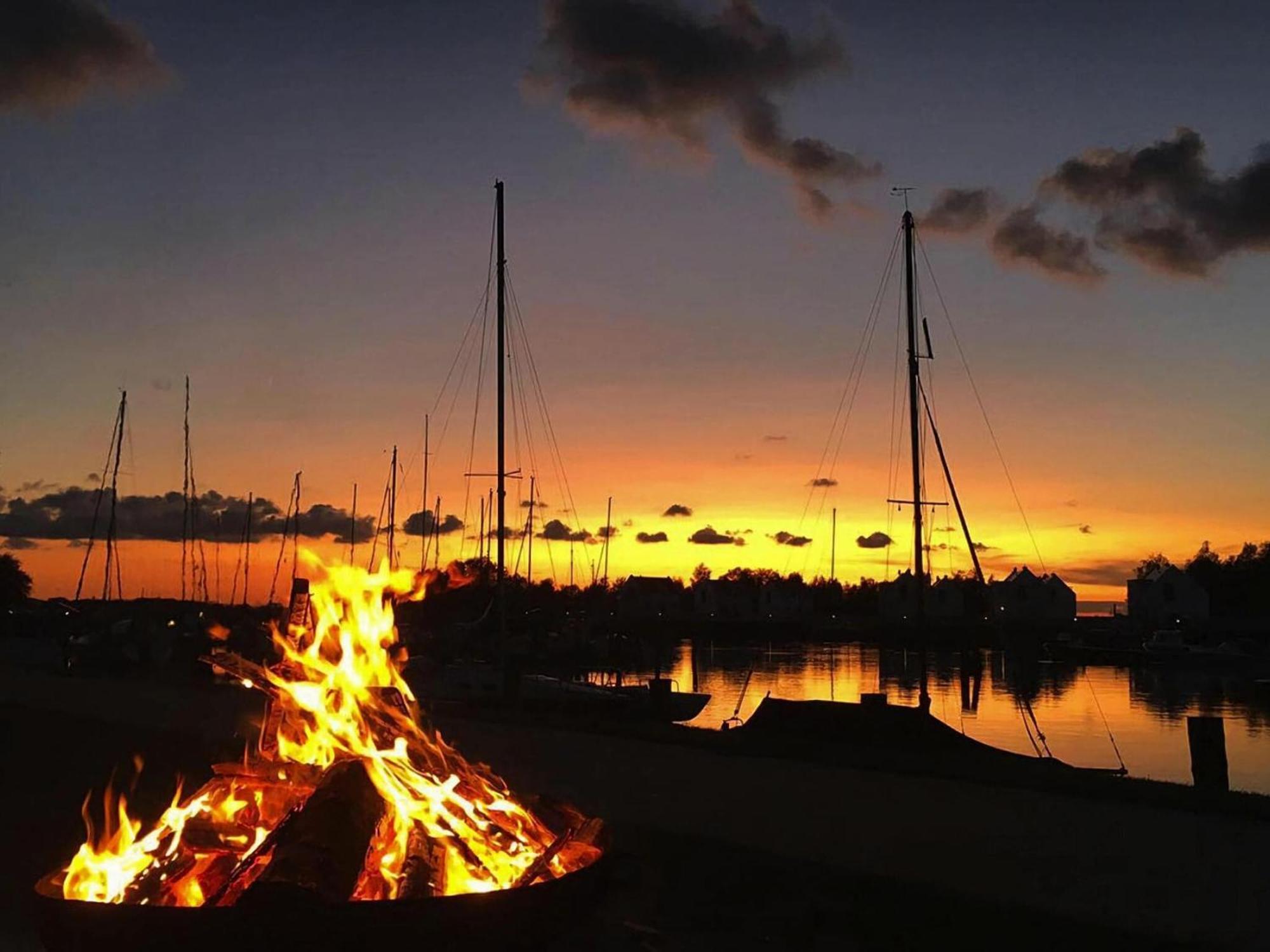Ferienhaus Am Yachthafen In Peenemuende Bagian luar foto