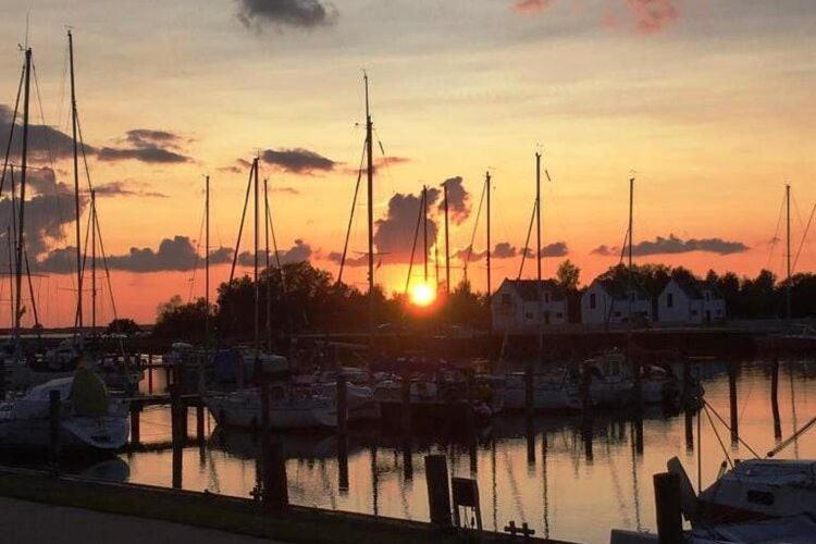 Ferienhaus Am Yachthafen In Peenemuende Bagian luar foto